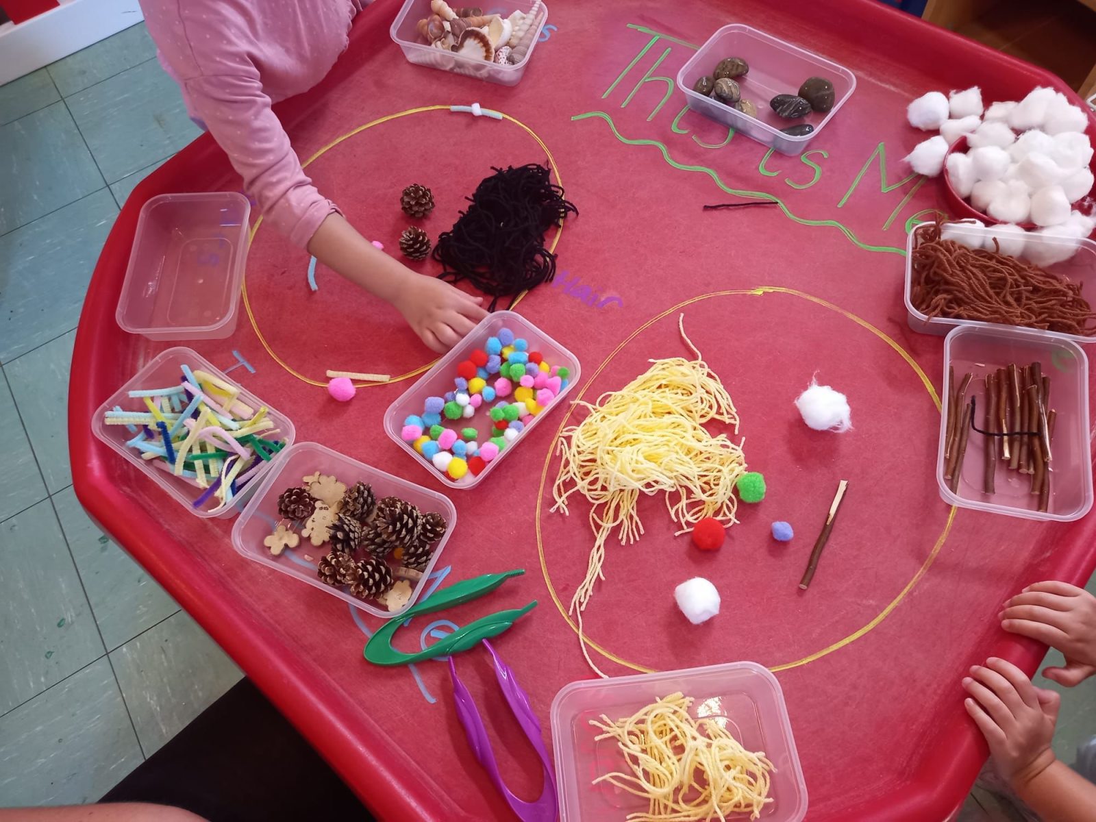 Tray activities at Wigmore Under Fives pre-school, Luton